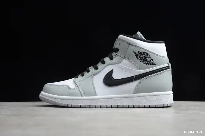 554724-092 Mid Light Smoke 1 AIR Jordan Grey 0525